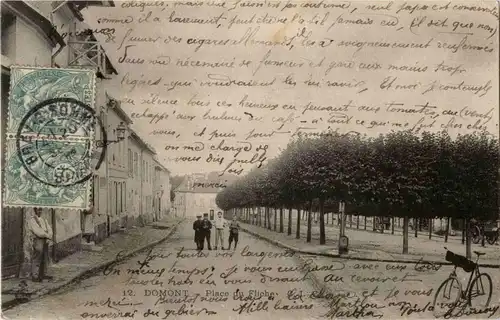 Domont - Place du Fliche -16830