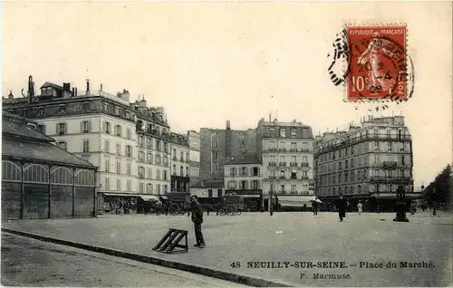 Neuilly sur Seine - Place du Marche -15920