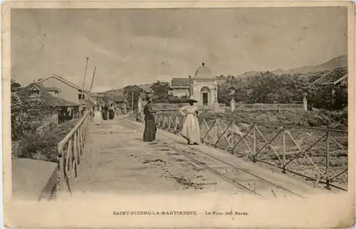 Saint Pierre la Martinique -184158