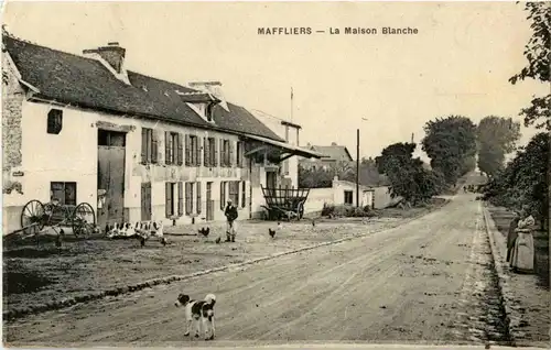 Maffliers - La Maison blanche -17006