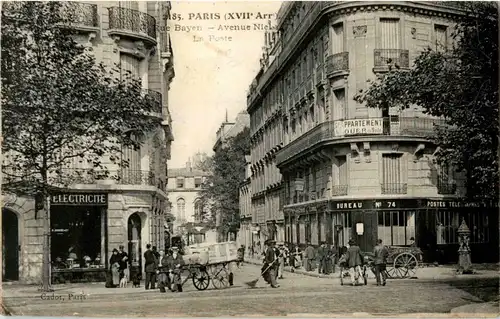 Paris - Avenue des Ternes -17770