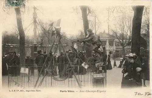 Paris Vecu - Aux Champs Elysees -17050