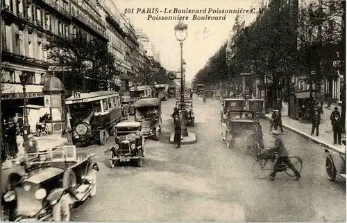 Paris - Le Boulevard Poissonniere - Car -17474