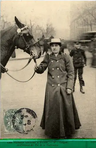 Paris - Les femmes cocher -17322