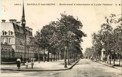 Neuilly sur Seine - Boulevard d Inkermann -19156