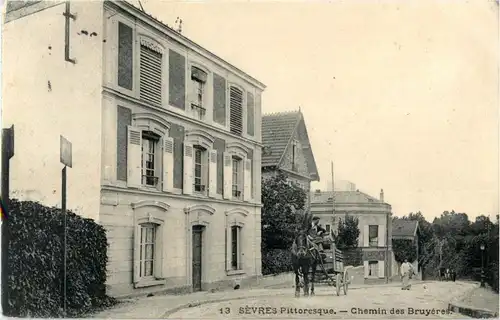 Sevres - Chemin des Bruyeres -15994