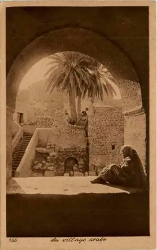 Au village arabe -19534