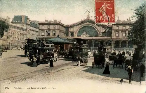 Paris - Gare de l Est - Tramway -18096