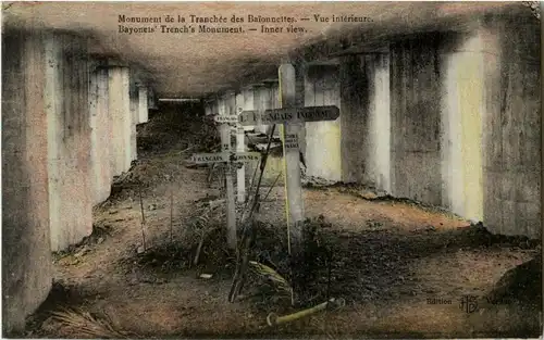 Douaumont - Tranchee des Baionnettes -19182