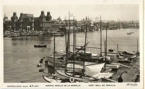 Barcelona - Plaza Urquinaona -19308