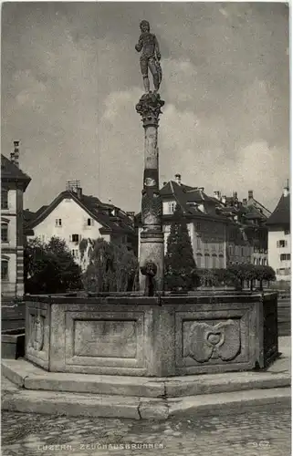 Luzern - Zeughausbrunnen -193830