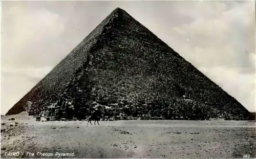 Cairo - cheops pyramid -19434