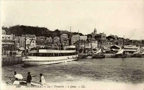 Trouville - La Trouville a Quai -19236