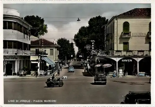 Lido di Jesolo - Piazza Marconi -20720