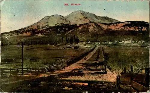 Mount Shasta -20812