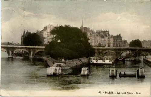 Paris - Le Pont Neuf -20906