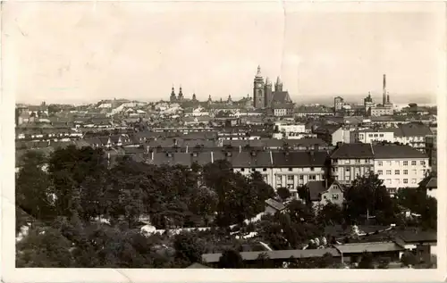 Hradec Kralove -23640