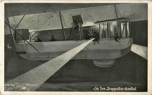 In der Zeppelin Gondel -22258