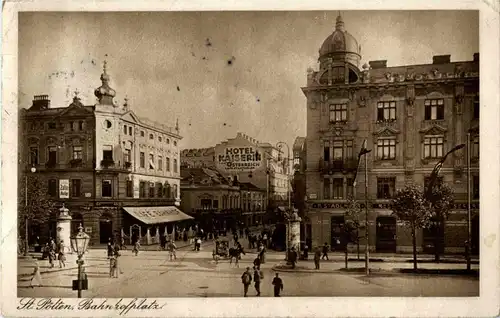 St. Pölten - Bahnhofplatz -23582