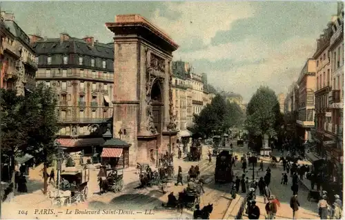 Paris - Le Boulevard Saint Denis -24506
