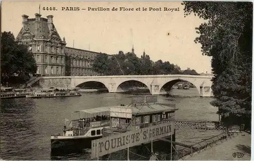 Paris - Touriste s Germain -24310