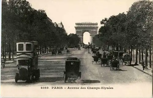 Paris - Avenue des Champs elysees Autobus -24458