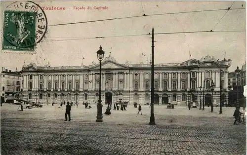 Toulouse - Facade du Capitole -24846