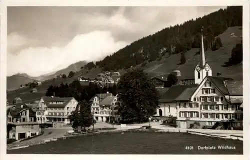 Wildhaus - Dorfplatz -198540