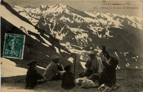 Pyrenees - Repas de Patraes -217882