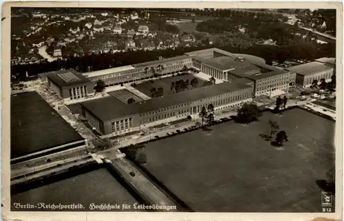 Berlin - Reichssportfeld -25770