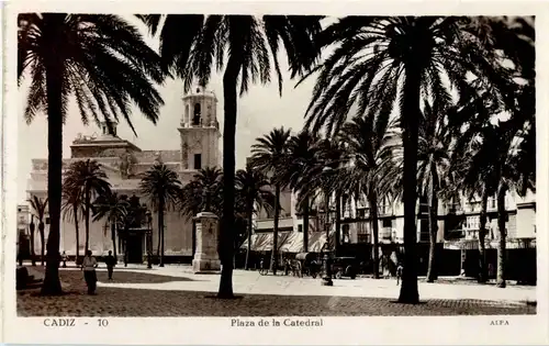 Cadiz - Plaza de la Catedral -25394