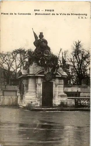 Paris - Place de la Concorde -24490