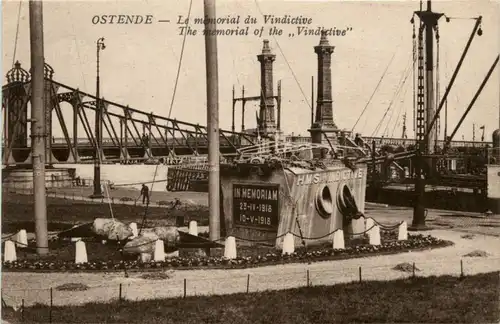 Ostende - Le memorial du Vindictive -217528
