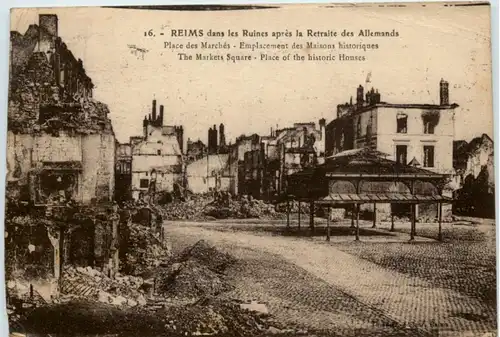 Reims dans les Ruines -218288