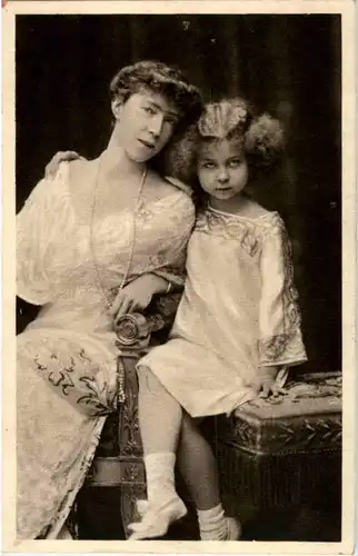 SM la Reine Elisabeth et la Princesse Marie Jose -190726
