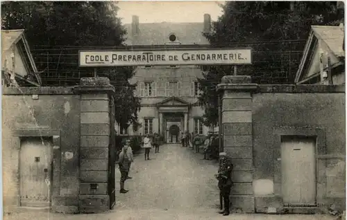 Ecalo de Gendarmerie -218014