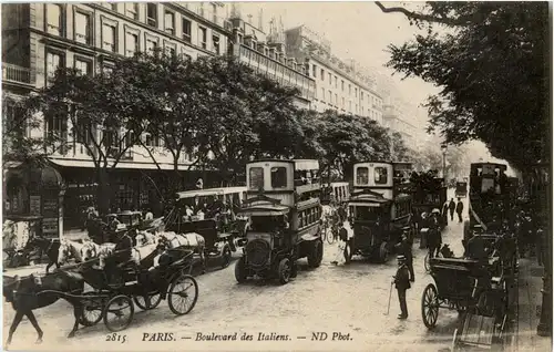 Paris - Boulevard des Italiens -27228