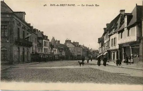 Dol de Bretagne - La Grande Rue -27536