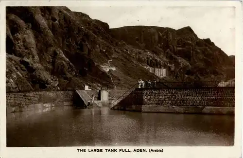 Aden - The Large Tank Full -30080