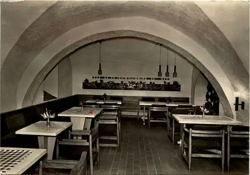 Glowe (Rügen) - Schloss im Ortsteil Spyker - jetzt Erholungsheim - Weinrestaurant -300212