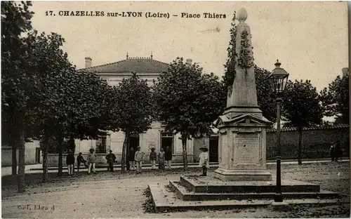 Chazelles sur Lyon -10534