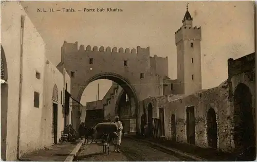 Tunis - Porte bab Khadra -30398