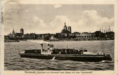 Stralsund - Überfahrt von Stralsund nach Rügen mit dem Trajektschiff -300134