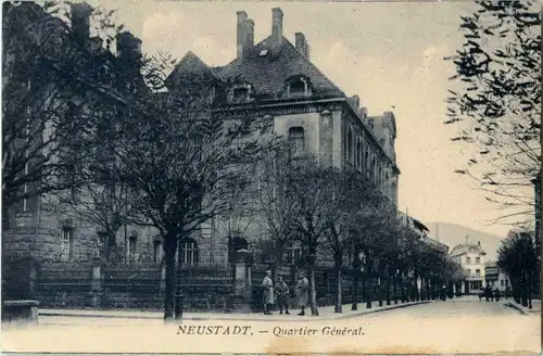 Neustadt - Quartier General -36822