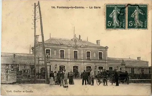 Fontenay le Compte -15272