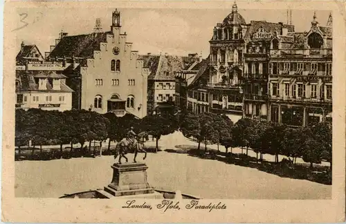 Landau - Paradeplatz -33148