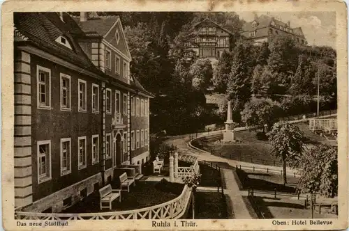 Ruhla i.Thür. - Das neue Stadtbad - oben Hotel Bellevue -300908