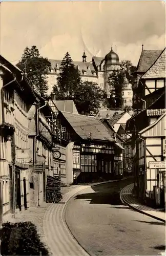 Stolberg/Harz . Thomas-Müntzer-Gasse mit Blick auf das Schloss jetzt FDGB-Erholungsheim Comenius -302760