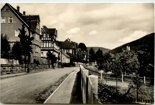 Steinbach-Hallenberg/Thür. - Aaberstrasse mit Hallenburg -300694