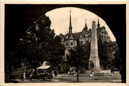 Saalfeld/Saale - Marktplatz mit Rathaus -302366